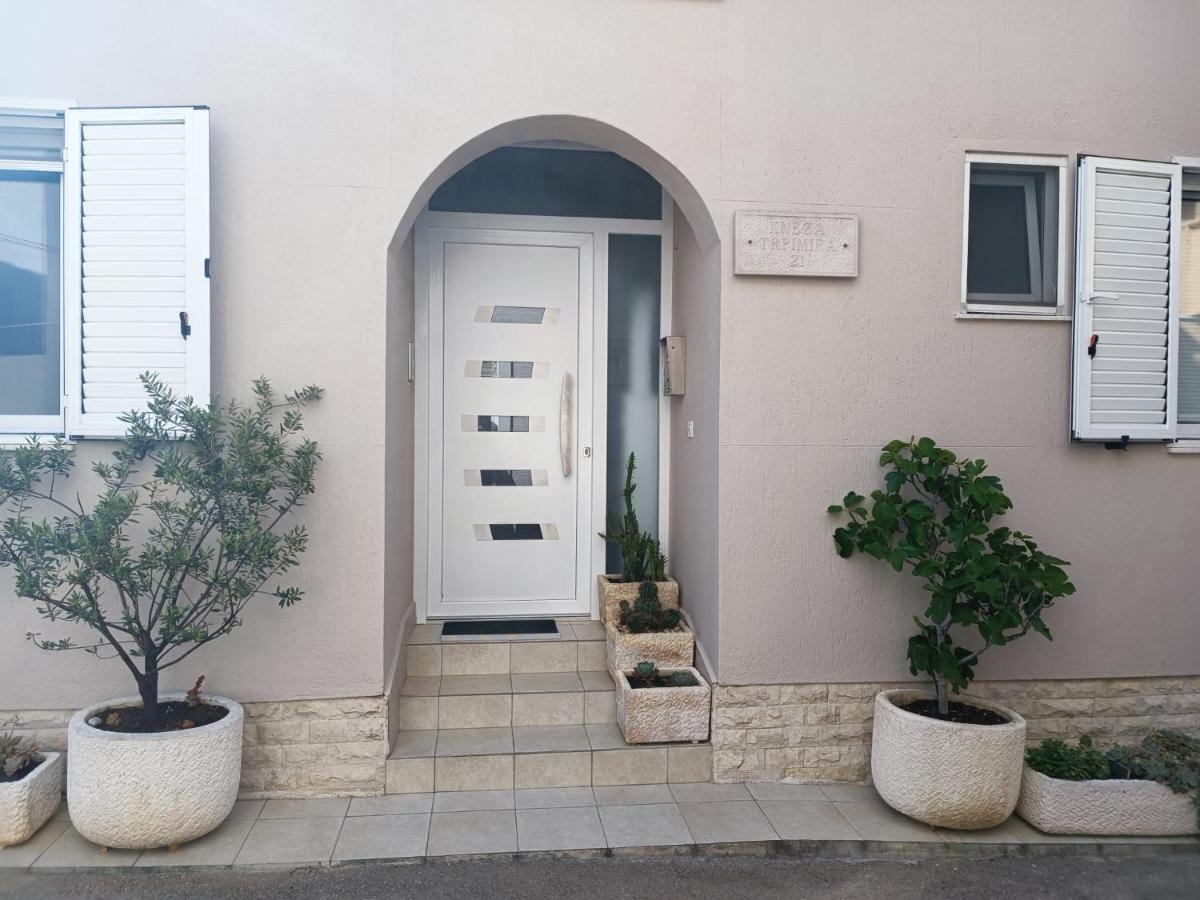 ביוגראד נה מורו Apartments Vrime מראה חיצוני תמונה