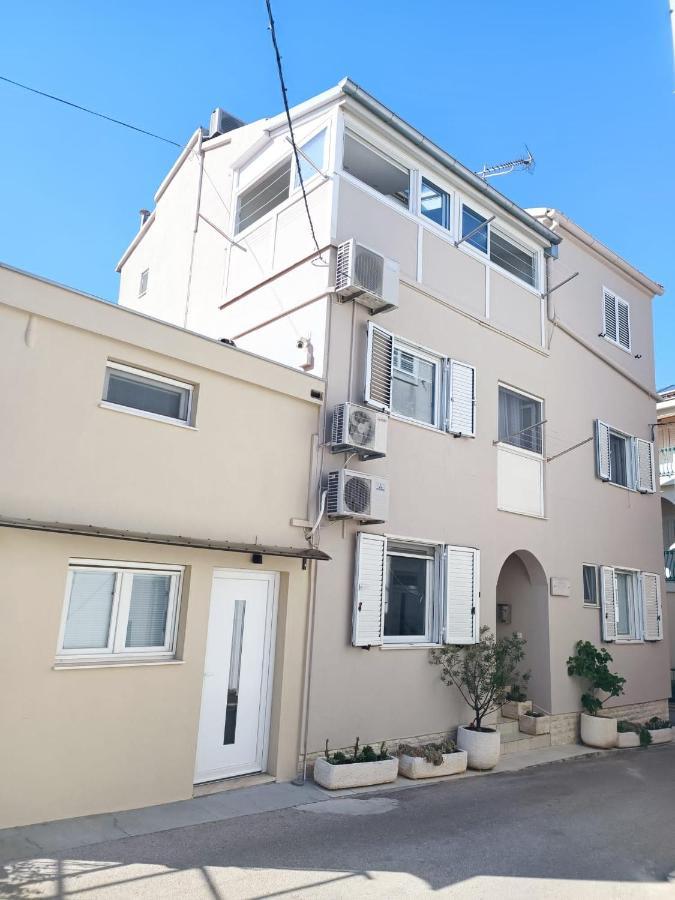 ביוגראד נה מורו Apartments Vrime מראה חיצוני תמונה