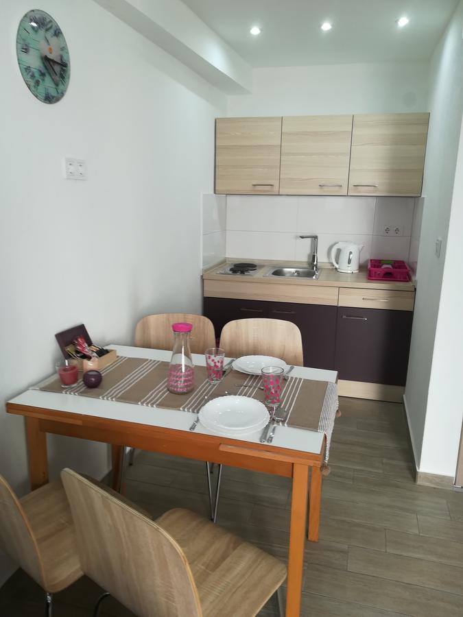 ביוגראד נה מורו Apartments Vrime מראה חיצוני תמונה