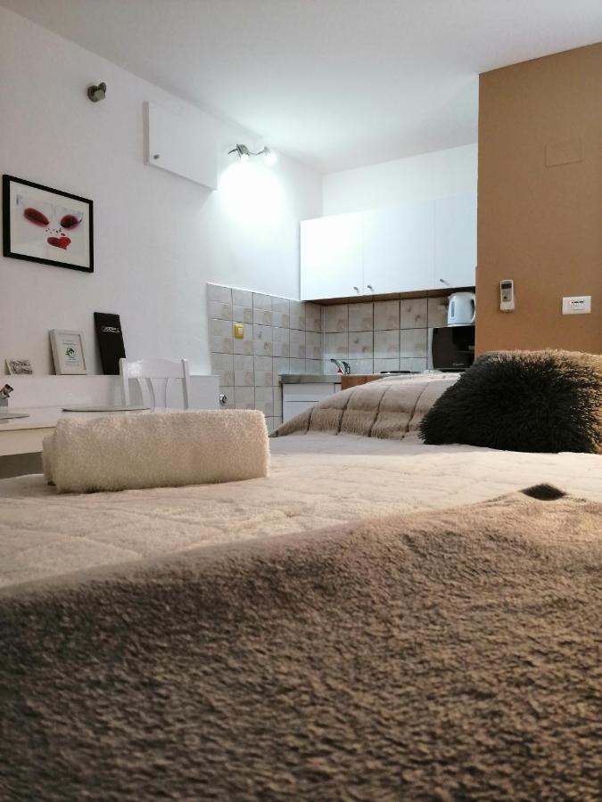 ביוגראד נה מורו Apartments Vrime מראה חיצוני תמונה